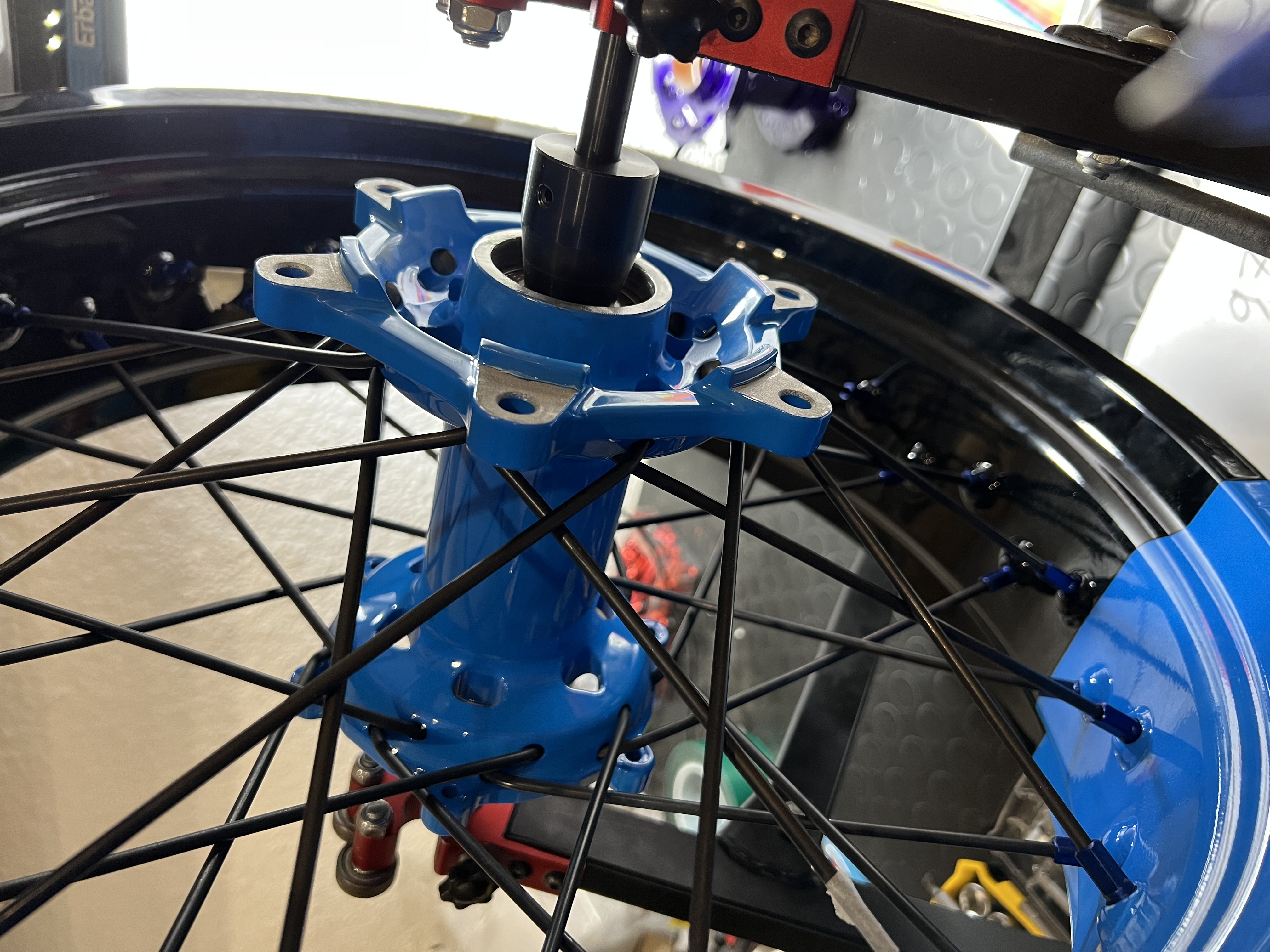 Bleu Playboy Epoxy et Noir Brillant époxy